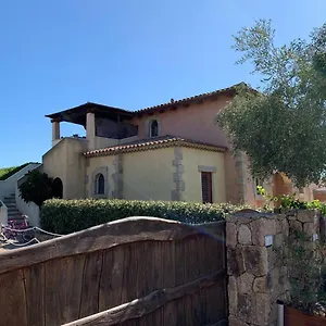 2 Bedroom Close To Bados Beach Appartamento